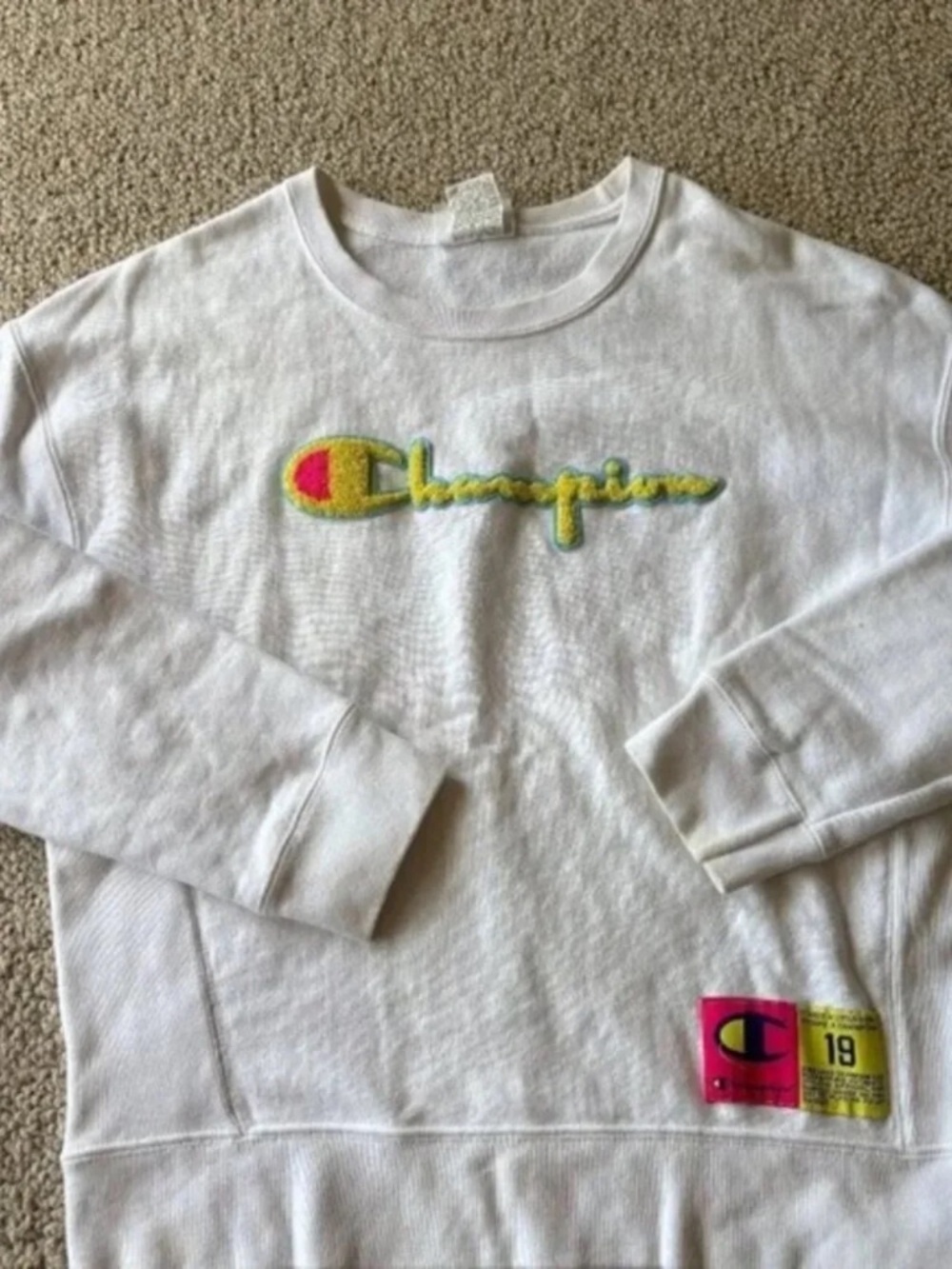 Vintage Champion Reverse Weave USA Made White Puffy Logo Sweatshirt M Streetwear - Picture 2 of 10